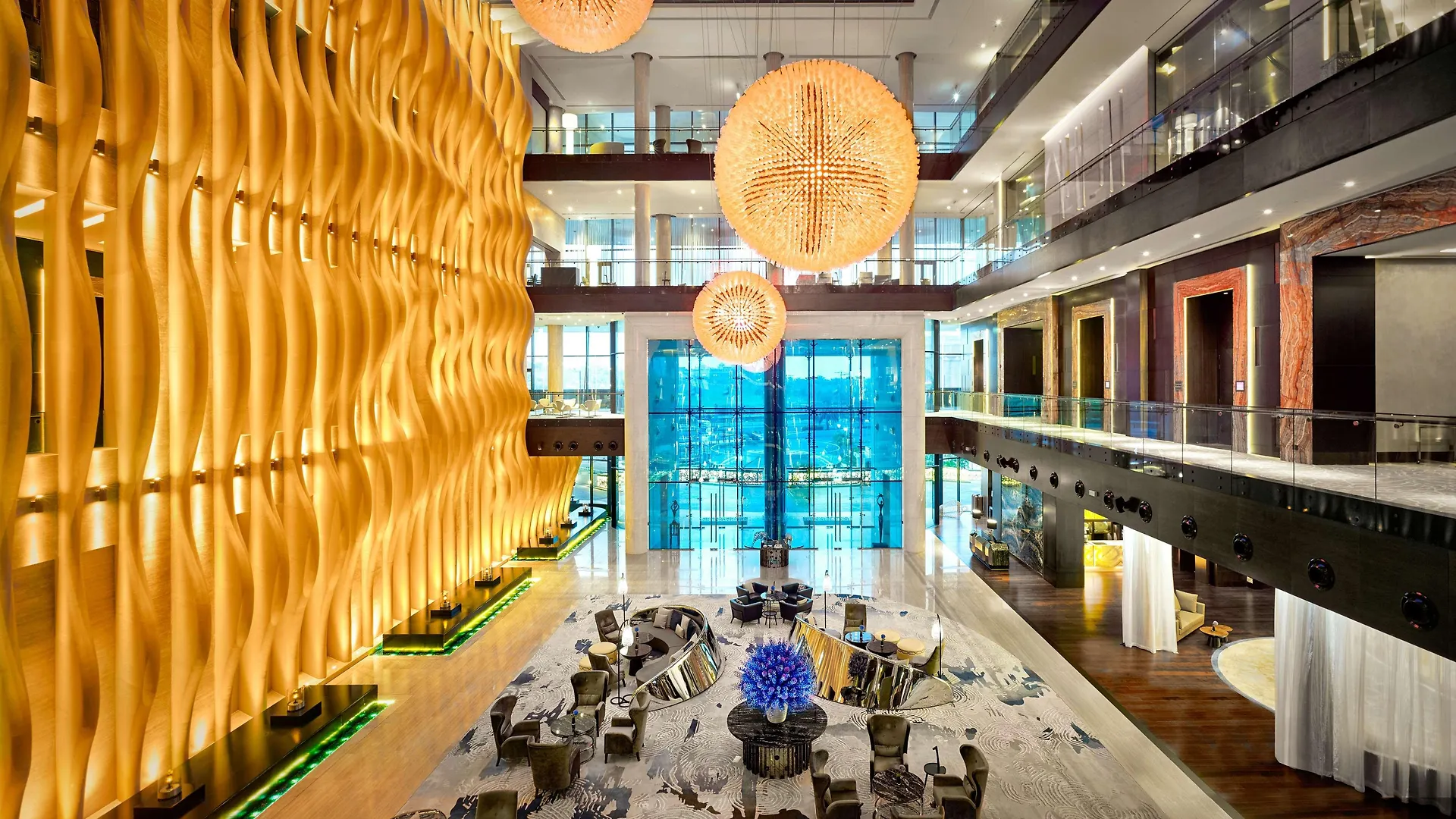 Grand Hyatt Abu Dhabi Hotel & Residences Emirates Pearl