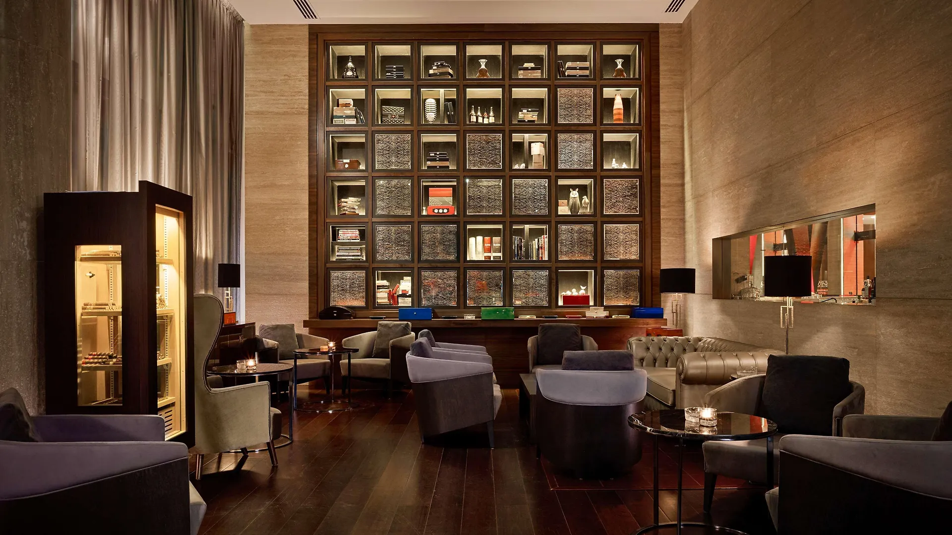 Grand Hyatt Abu Dhabi Hotel & Residences Emirates Pearl