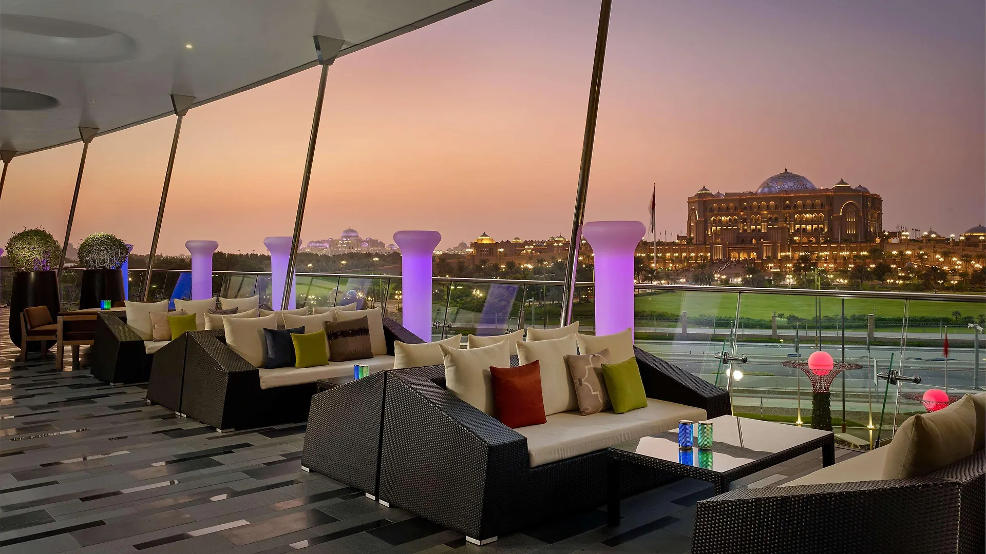 Grand Hyatt Abu Dhabi Hotel & Residences Emirates Pearl