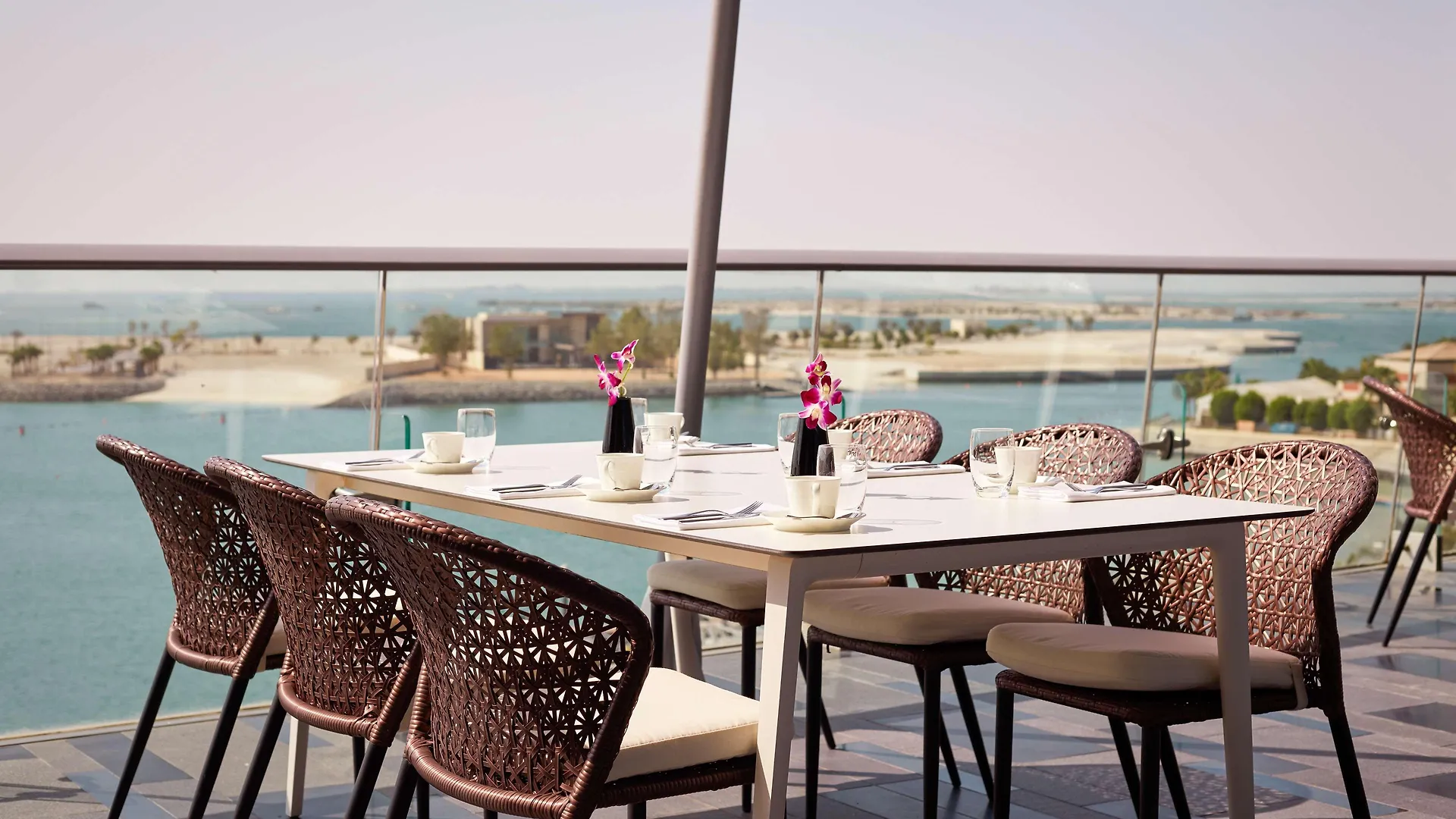 ***** Resort Grand Hyatt Abu Dhabi Hotel & Residences Emirates Pearl United Arab Emirates