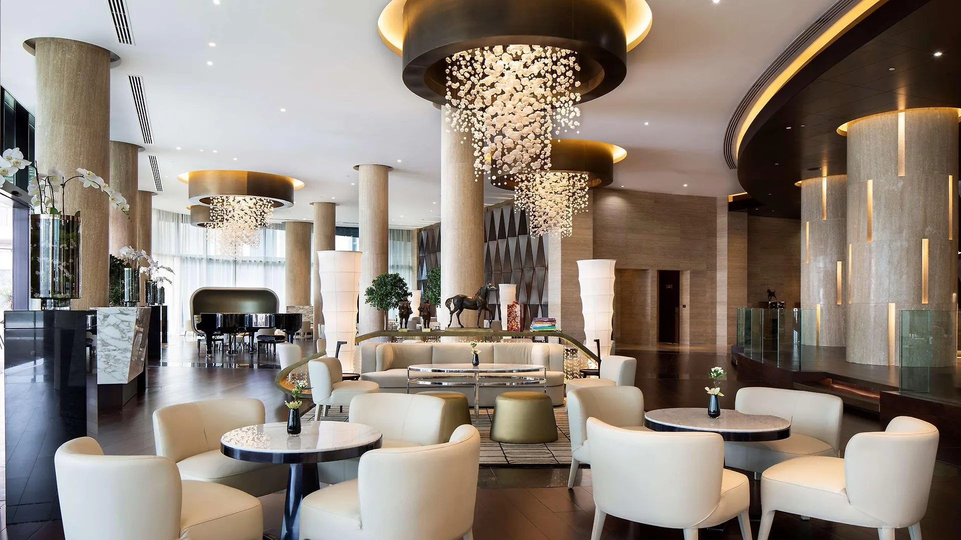Grand Hyatt Abu Dhabi Hotel & Residences Emirates Pearl Resort