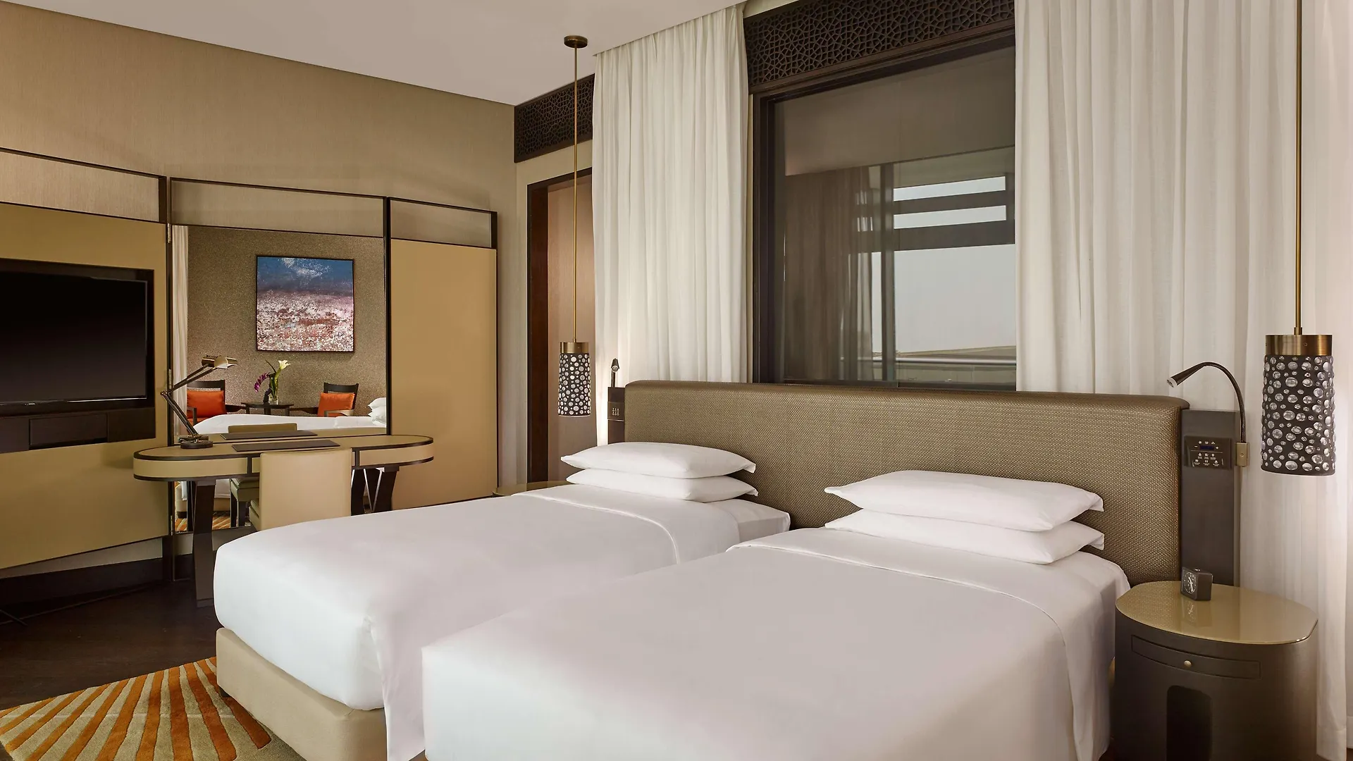 ***** אתר נופש Grand Hyatt Abu Dhabi Hotel & Residences Emirates Pearl איחוד האמירויות הערביות