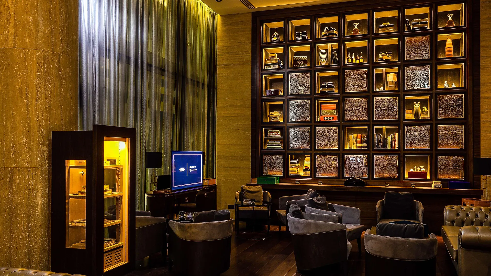 Grand Hyatt Abu Dhabi Hotel & Residences Emirates Pearl