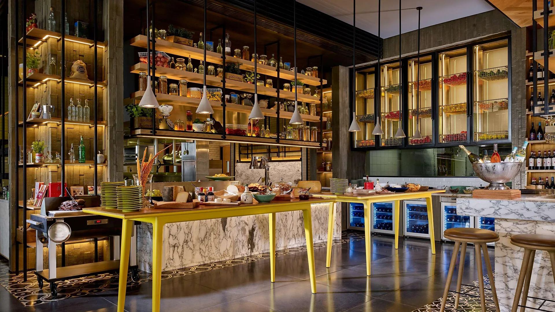 Grand Hyatt Abu Dhabi Hotel & Residences Emirates Pearl 5*,  איחוד האמירויות הערביות