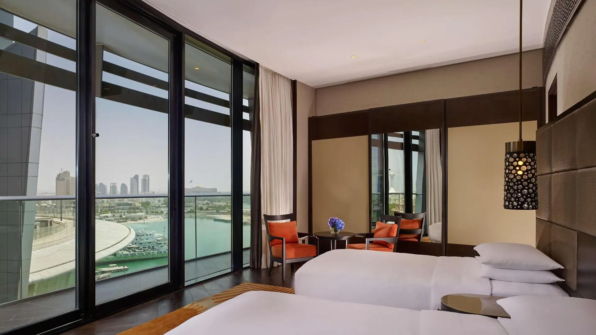 Grand Hyatt Abu Dhabi Hotel & Residences Emirates Pearl 5*,  איחוד האמירויות הערביות